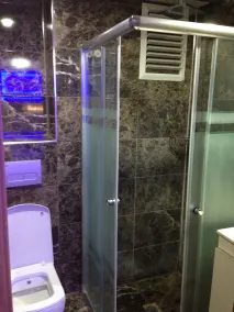 Behram Hotel - Bathroom