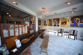 Stone Party - Concierge desk