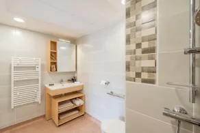 Quality Aparthotel Pau Porte Des Pyrénées - Badeværelse