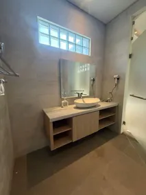Araya Villa Cemagi 8 - Salle de bain