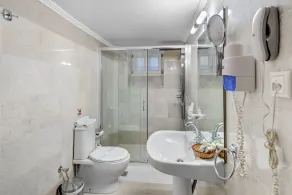 Apollonion Palace - Salle de bain