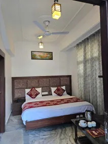 Hotel Maha Luxmi Palace - Room