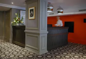 Hôtel Le Cinq Hyper Centre Chambéry - Réception
