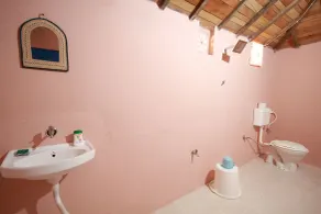 HODKA RANN STAY Resort - Bathroom
