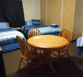 Marinette Inn - Chambre
