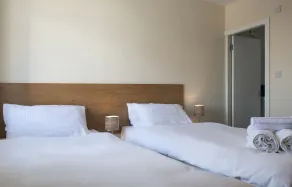 Cargo Cafe Apartments - Chambre