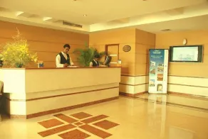 Claresta - Reception