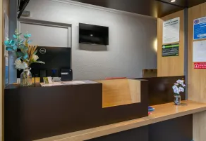 B&B HOTEL Strasbourg Nord Artisans - Rezeption