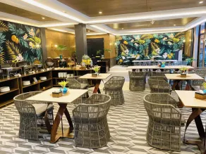 Pinnacle Boracay - Restaurant