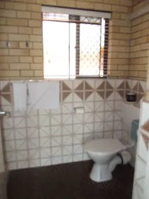 Bridge Street Motor Inn - Bathroom