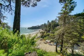 Walk to Beach! Home w/ Sunroom in Anchor Bay - Interiør