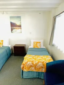 Gothic Heights Motel - Zimmer