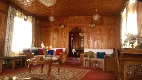 Wangnoo Houseboats - Ingresso interno