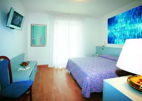 Hotel Meridianus - Chambre