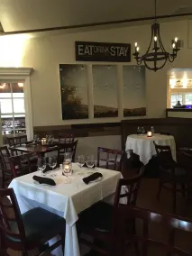 Glen Ellen Inn Secret Cottages - Eingangsbereich