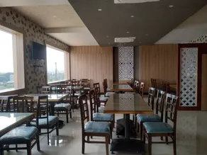Nilay Residency - Restaurante