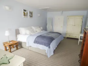 Garden Cottage - Room