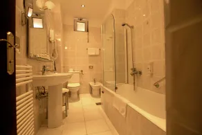 Hotel Mozart - Badeværelse
