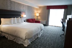 Ramada by Wyndham Jackson's Point - Chambre
