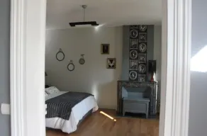 Bella Simonetta - Camera