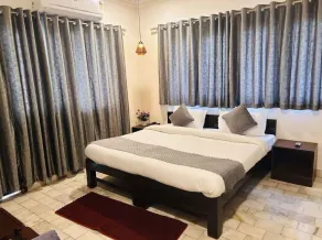 7CR HOTEL - Room