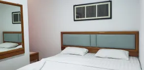 S ROSE HOTEL SEPANG - Rum