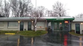 Eleven E Motel - Image 1