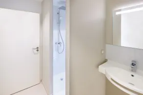 The Originals City, Hôtel Acadine, Pont-Audemer - Baño