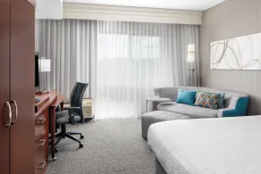 Courtyard by Marriott Raleigh North - Chambre