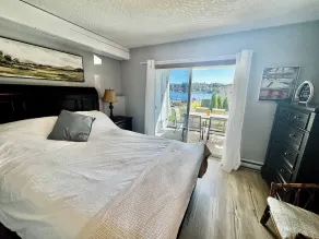 Lakefront Condo and Beach - Værelse