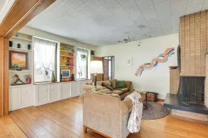 Spacious & Updated Farmhouse in Yellow Springs - Interiør
