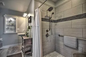 'Traveler's Retreat' Studio w/ Patio & Yard! - Innvendig