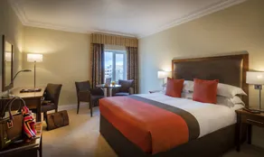 Temple Gate Hotel - Room