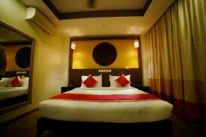 Vivin Luxury Suites - Room