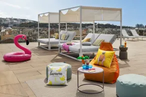 Moxy Barcelona - Pool