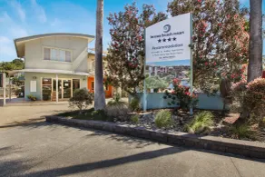 Lennox Beach Resort - Rezeption