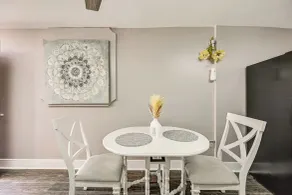 Backyard Cottage - Innenbereich