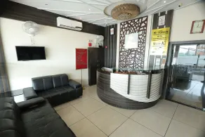 The Horizon Hotel Surat - Recepción
