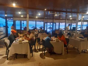 Paradise Hotel Akcay - Restaurante