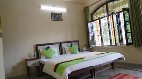 Rishikesh Sadan - The Spiritual Retreat - Quarto