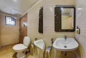 RG Suites Ashok Nagar - Salle de bain