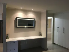 City Fringe Apartment - Room