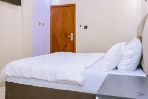 Hôtel La Principauté Douala Bonapriso - Room