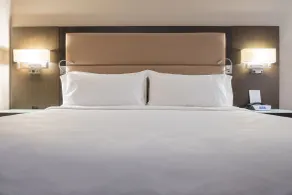 Holiday Inn & Suites Vancouver Downtown by IHG - Chambre