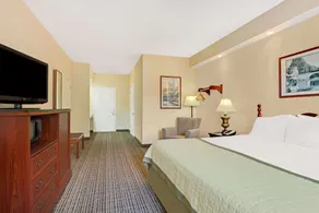 Baymont by Wyndham Pearl - Chambre