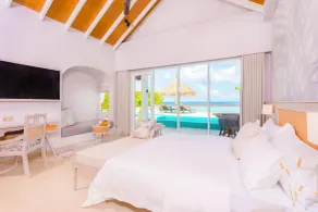 Malahini Kuda Bandos Special Offer Begin your island escape with ease airport pick up and return by shared speedboat at just USD 50 per person stays stay untill end June - Udsigt fra værelset