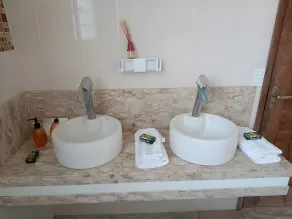 Residence Hostel Efrata - Bathroom