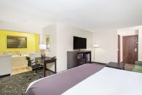 AmericInn by Wyndham Delafield-Milwaukee - Chambre