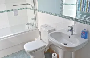 Honeycomb House Apartments - Salle de bain