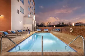 Element by Marriott Knoxville West - Piscina